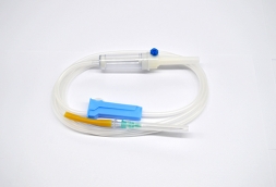 Infusion set with straight injection parts